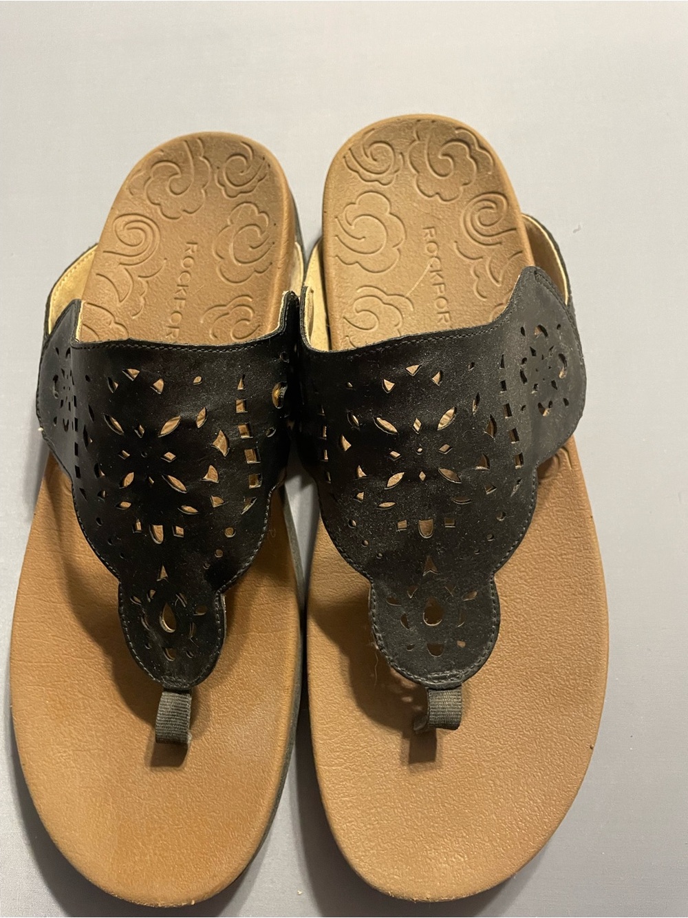 Rockport Black Laser-Cut Leather Toe-Post Sandals